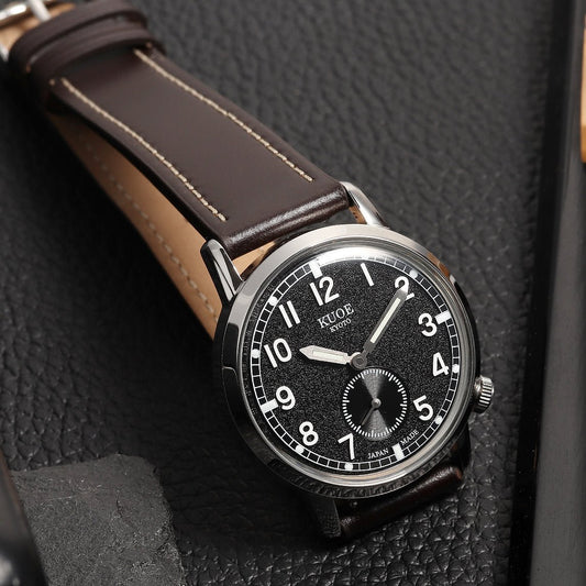 The Old Smith 90-009 and Its Artful Homage - Perennis