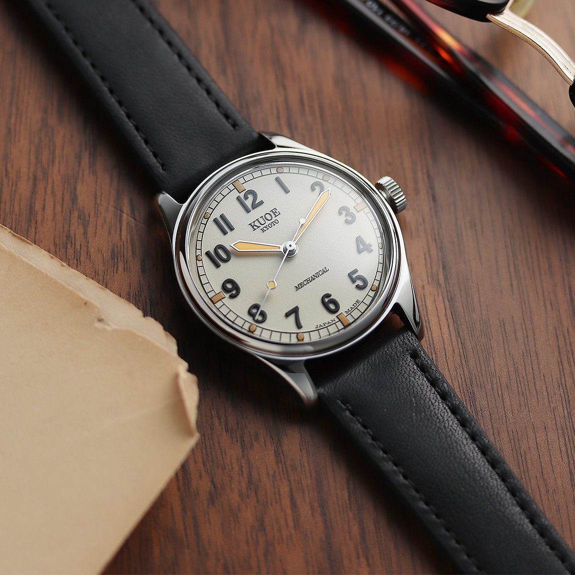 Old Smith 90-002 | Ivory | Sapphire | Super-LumiNova - Perennis