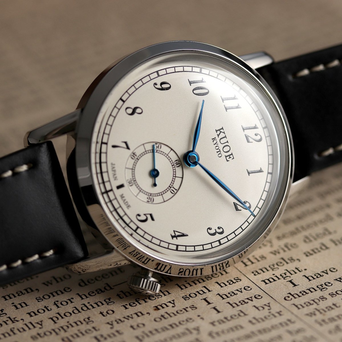Old Smith 90-007 | Silver with Blue Hands - Perennis