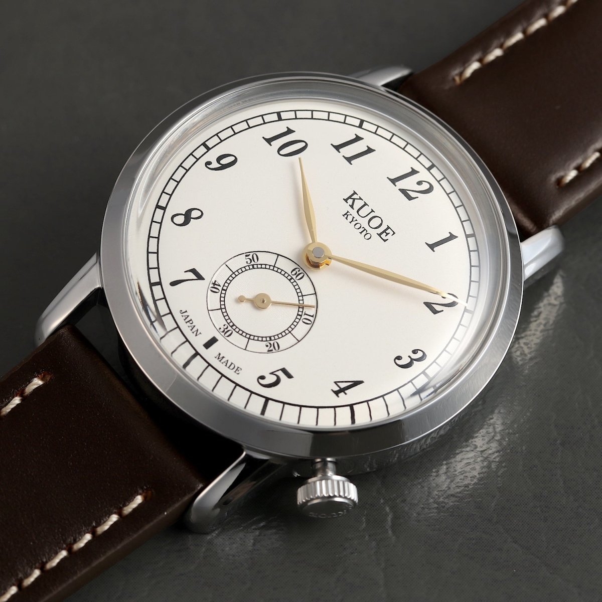 Old Smith 90-007 | Silver with Gold Hands - Perennis