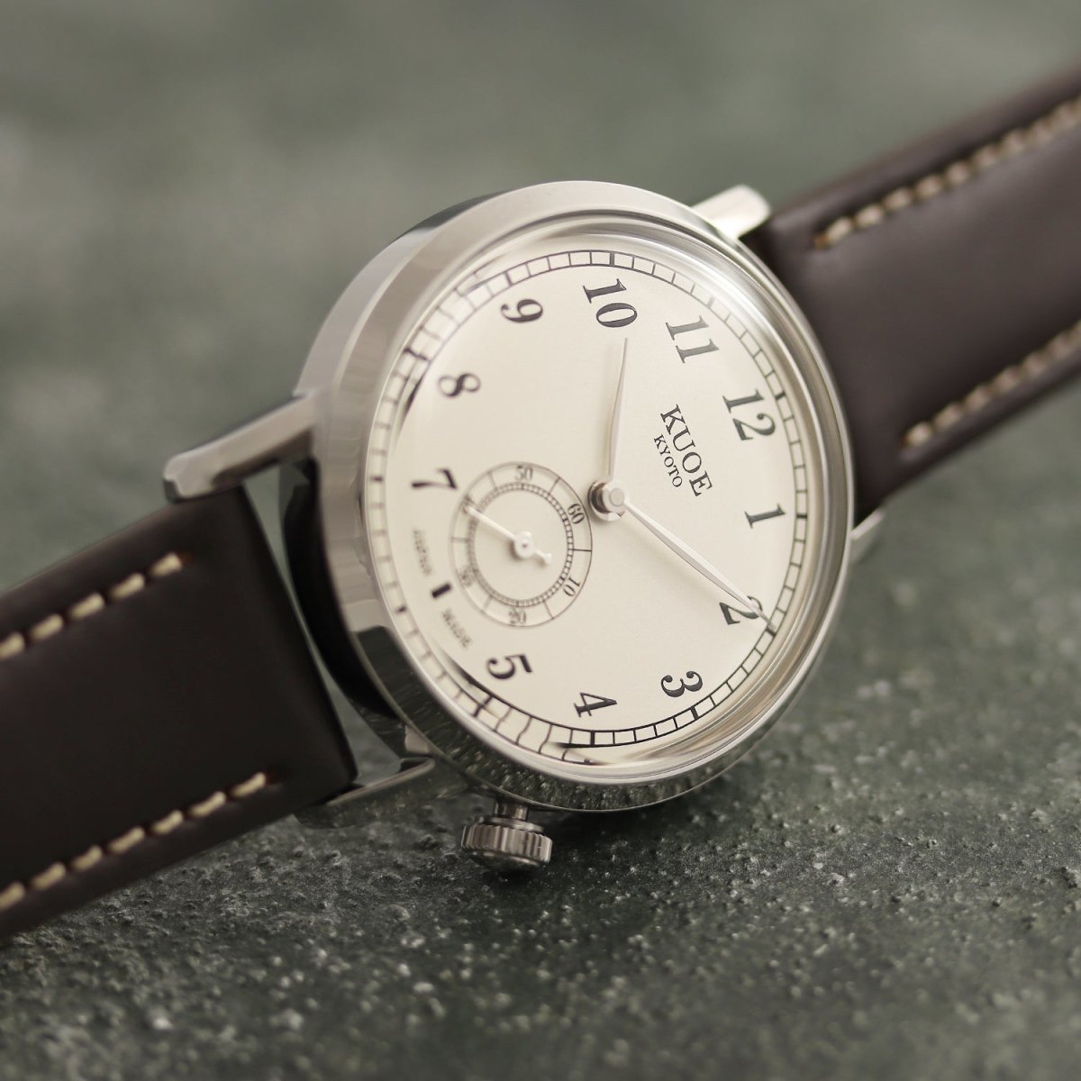 Old Smith 90-007 | Silver with Silver Hands - Perennis