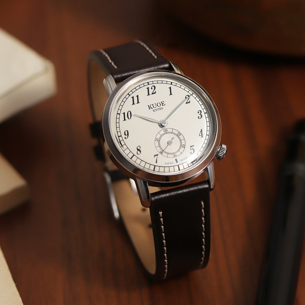 Old Smith 90-007 | Silver with Silver Hands - Perennis