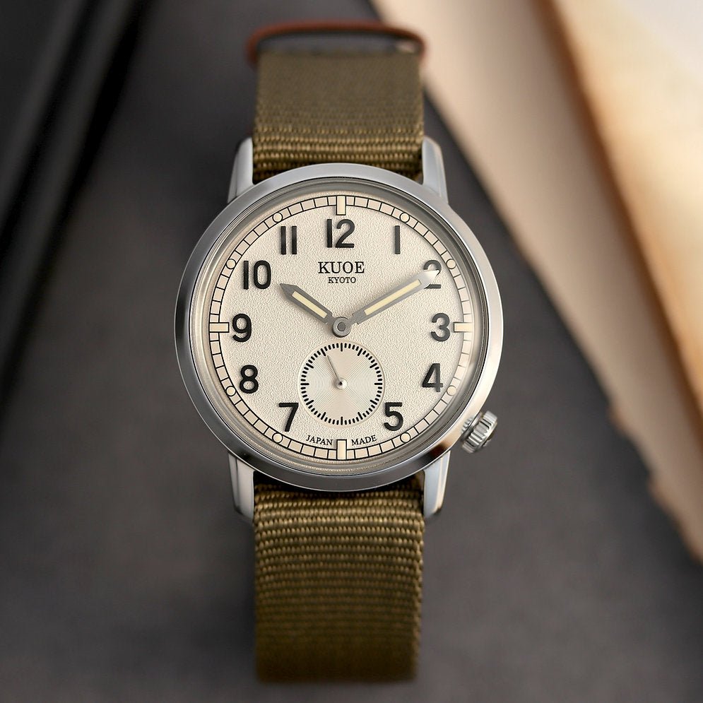 Old Smith 90-009 | Ivory - Perennis