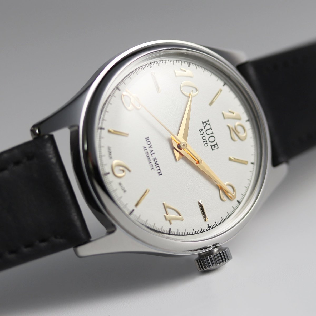 Royal Smith 90-006 | Silver - Perennis