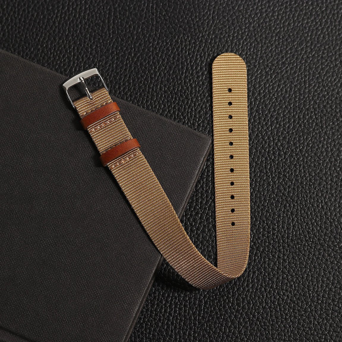 KUOE | NATO Straps - Perennis