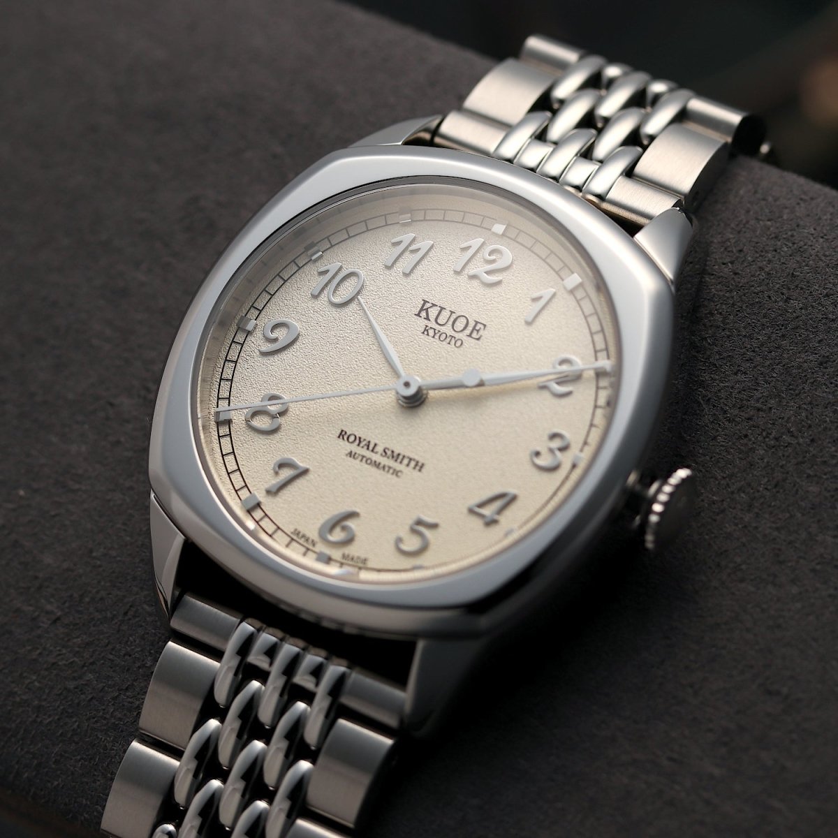 Royal Smith 90-008 | Silver with Silver Dial - Perennis